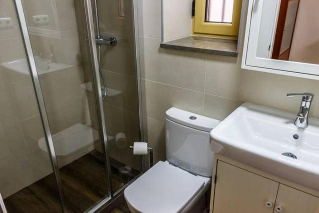 شقة Bonito Apartamento Junto A Paseo De La Bomba غرناطة المظهر الخارجي الصورة
